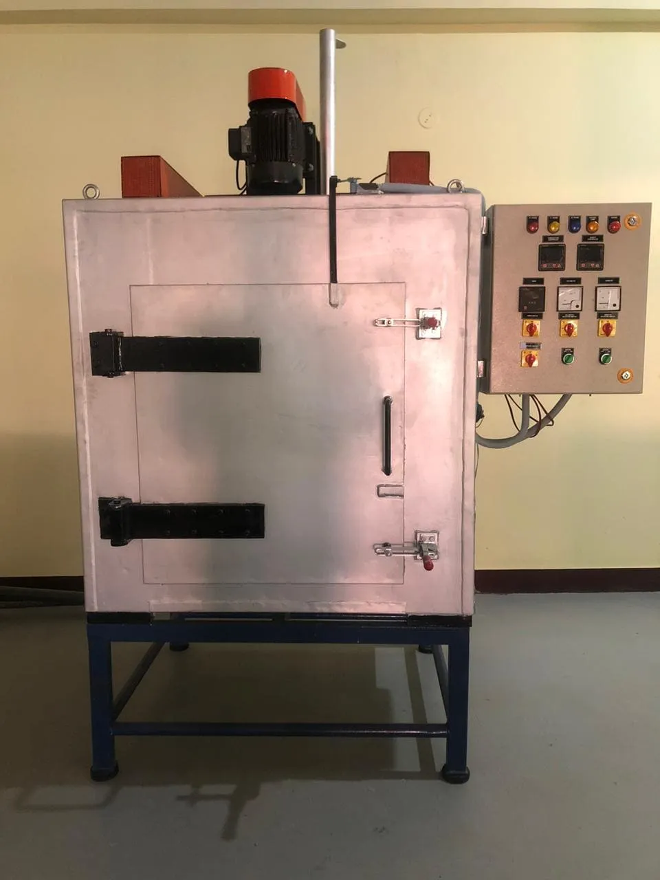 Industrial Oven